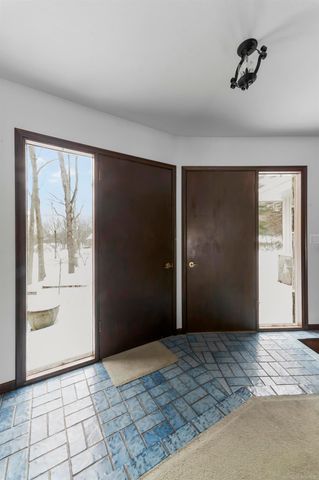 5033 Lockwood Drive, Washington Twp, MI 48094