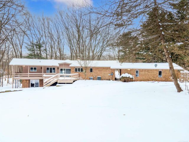 5033 Lockwood Drive, Washington Twp, MI 48094