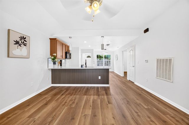 1302 Shearn Street, Houston, TX 77007
