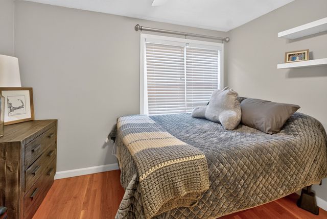 40 Hartford Ave N, Upton, MA 01568