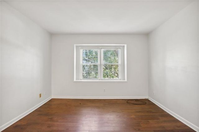 75 Montre NW Square, Atlanta, GA 30327