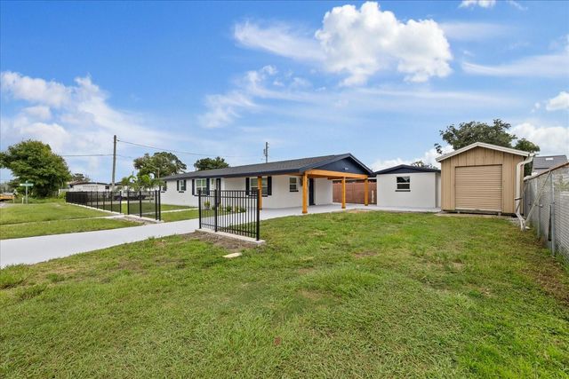 5824 N THATCHER AVENUE, Tampa, FL 33614