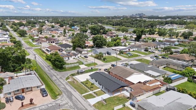 5824 N THATCHER AVENUE, Tampa, FL 33614