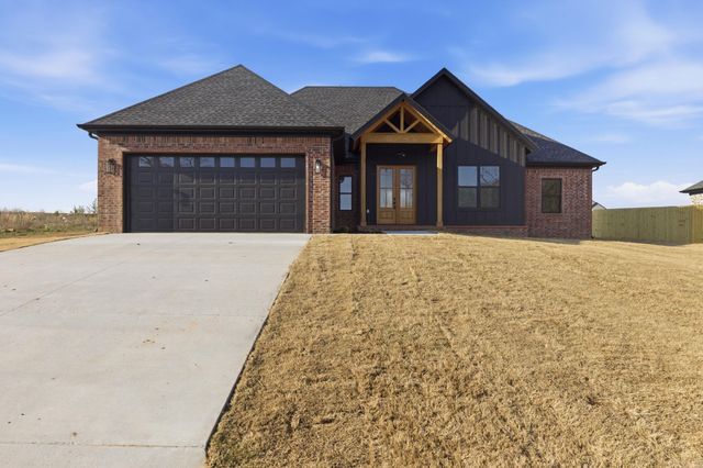 211 Michelle Drive, Beebe, AR 72012