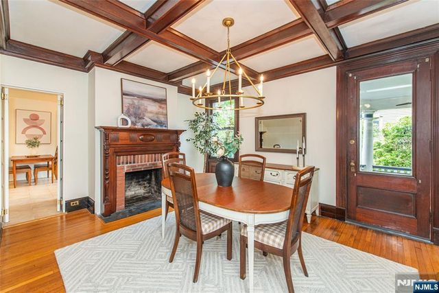 22 Arlington Avenue, Caldwell, NJ 07006