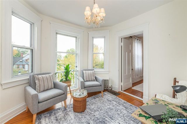 22 Arlington Avenue, Caldwell, NJ 07006