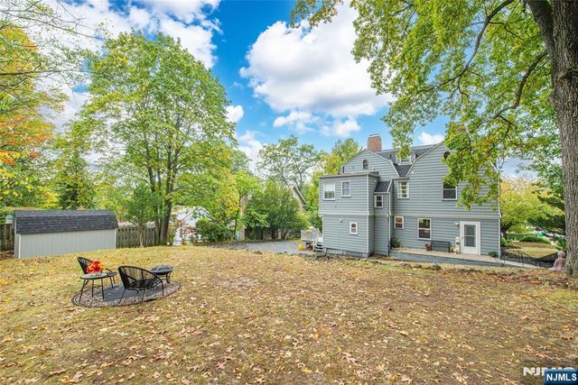 22 Arlington Avenue, Caldwell, NJ 07006