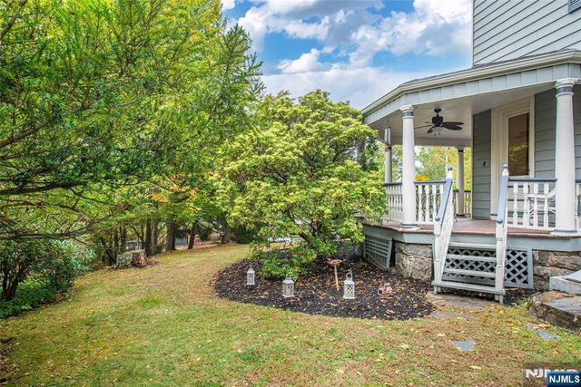 22 Arlington Avenue, Caldwell, NJ 07006
