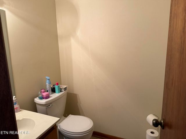 3707 Moss Lane, Louisville, TN 37777