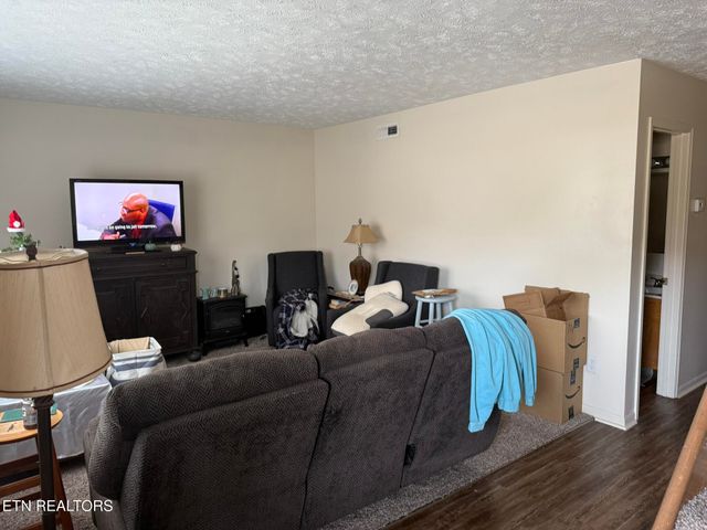 3707 Moss Lane, Louisville, TN 37777