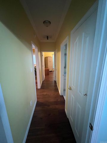 1707 Holloway, Morrilton, AR 72110