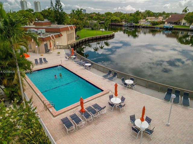 2001 Atlantic Shores Blvd 116, Hallandale Beach, FL 33009