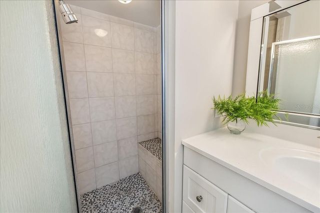 93 FREEPORT LANE, Palm Coast, FL 32137