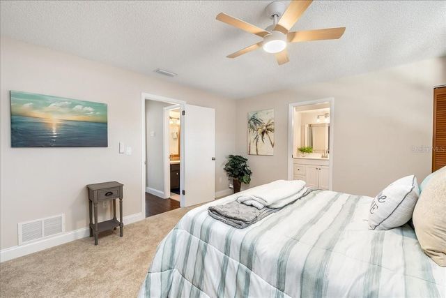 93 FREEPORT LANE, Palm Coast, FL 32137