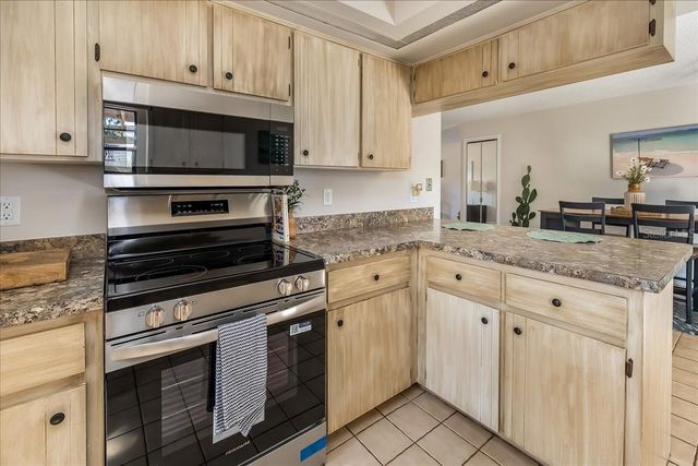 93 FREEPORT LANE, Palm Coast, FL 32137