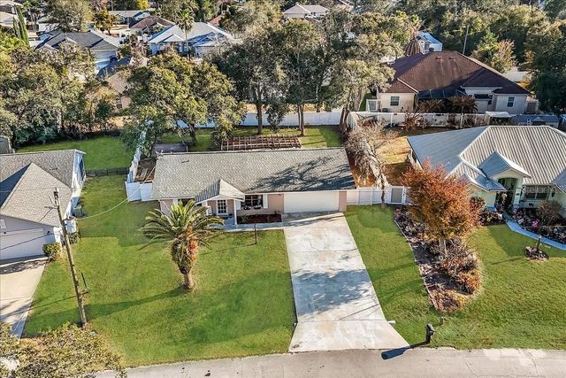 93 FREEPORT LANE, Palm Coast, FL 32137