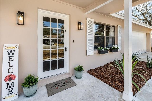 93 FREEPORT LANE, Palm Coast, FL 32137