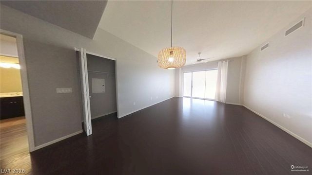8255 Las Vegas Boulevard 1518, Las Vegas, NV 89123