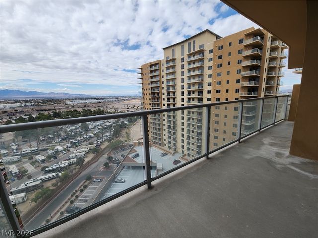 8255 Las Vegas Boulevard 1518, Las Vegas, NV 89123
