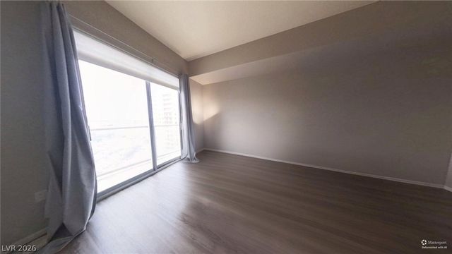 8255 Las Vegas Boulevard 1518, Las Vegas, NV 89123