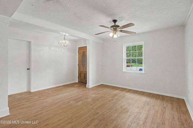 13 Pearl Court, Gulfport, MS 39503