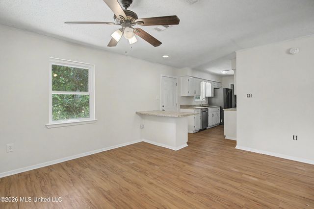 13 Pearl Court, Gulfport, MS 39503