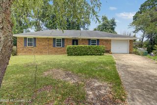 13 Pearl Court, Gulfport, MS 39503