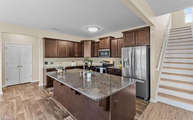 2203 Owls Nest Trail, Mcleansville, NC 27301