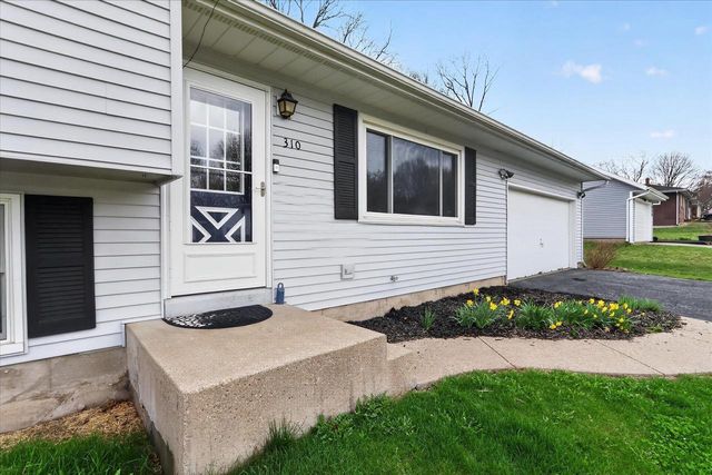 310 Ash Street, Oregon, WI 53575
