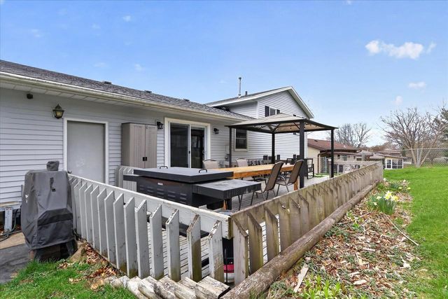 310 Ash Street, Oregon, WI 53575