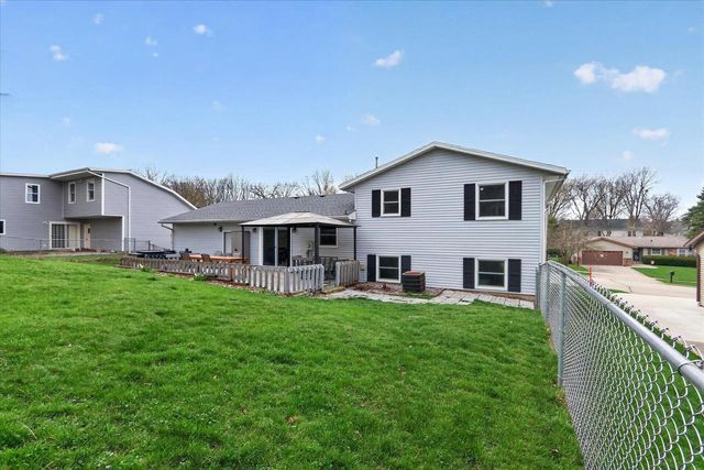 310 Ash Street, Oregon, WI 53575