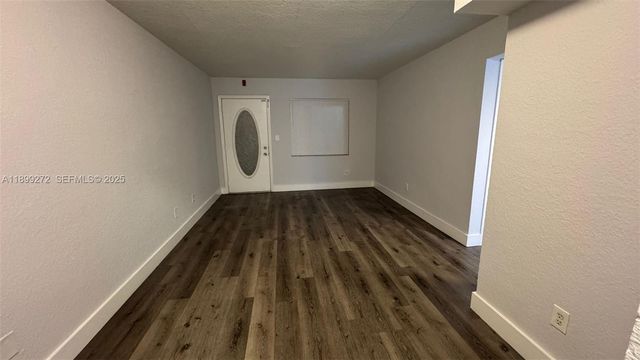 2330 NW 11th Street 46, Miami, FL 33125
