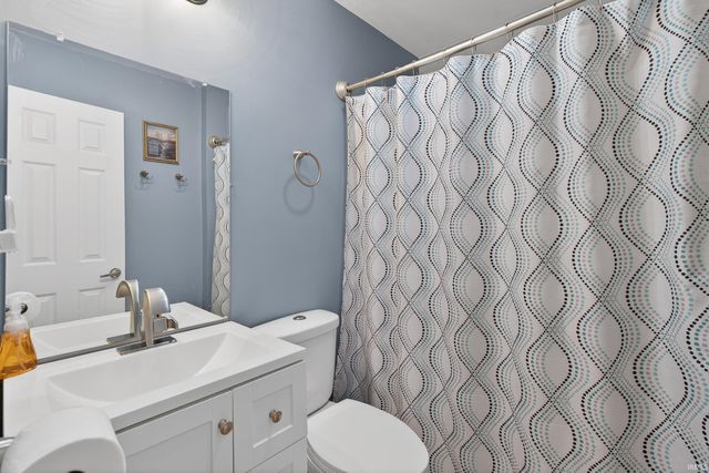 1439 Logan Street, Auburn, IN 46706