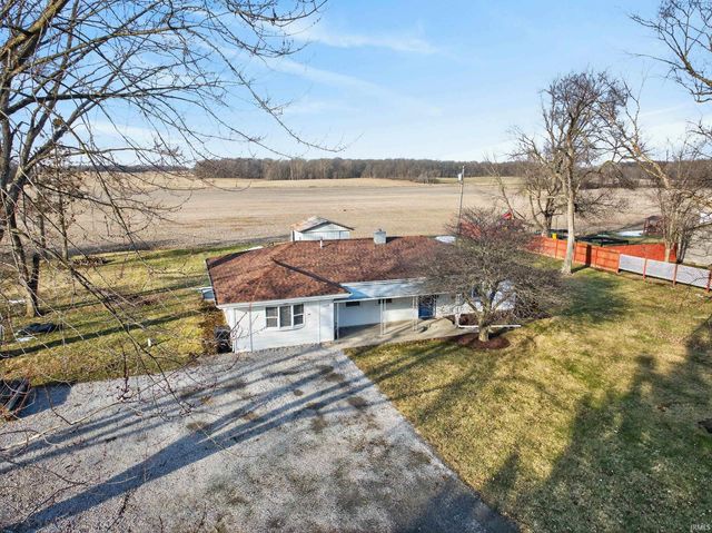 1439 Logan Street, Auburn, IN 46706