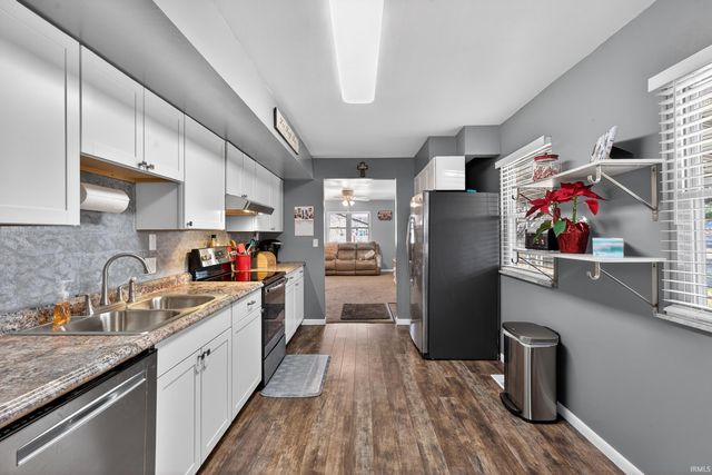 1439 Logan Street, Auburn, IN 46706