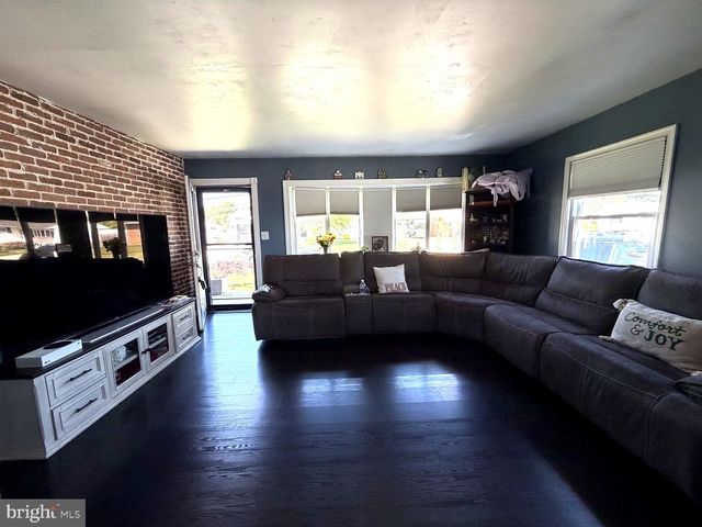 101 FOREST ST, Glen Burnie, MD 21061