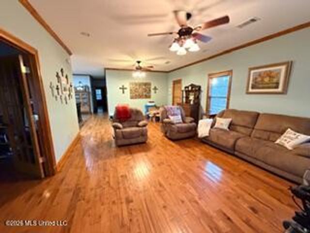 23 S Highlands Drive, Poplarville, MS 39470