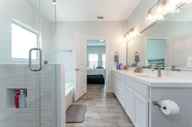 19 Valdarama Dr, Laguna Vista, TX 78578