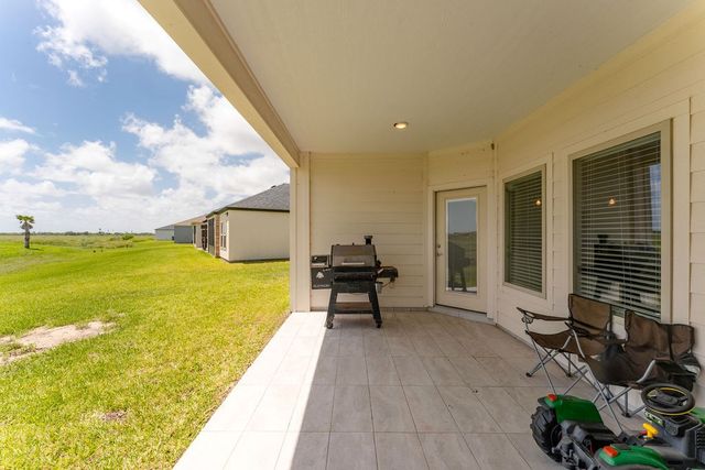 19 Valdarama Dr, Laguna Vista, TX 78578