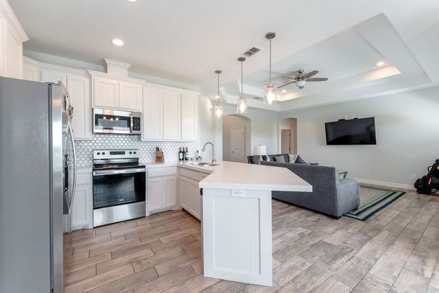 19 Valdarama Dr, Laguna Vista, TX 78578