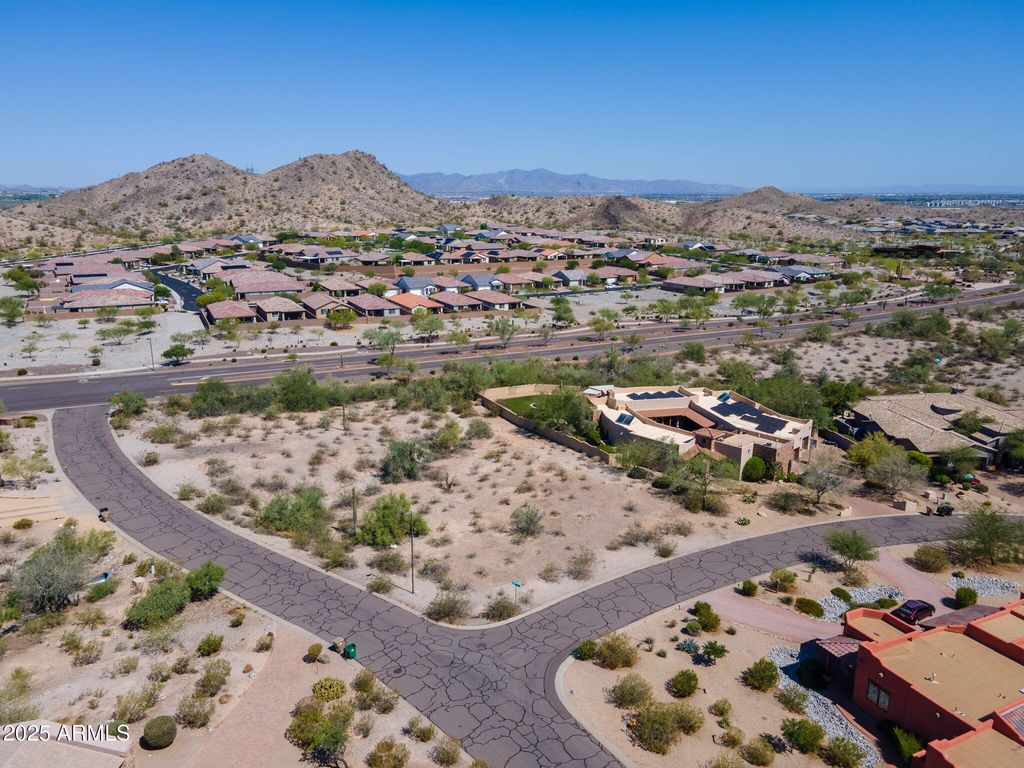 8650 San Filipe Drive 1, Goodyear, AZ 85338 — photo 2