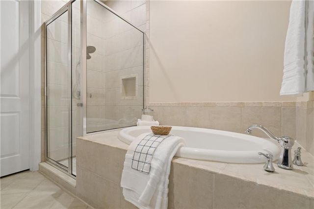 360 Chambers Street 403, Woodstock, GA 30188