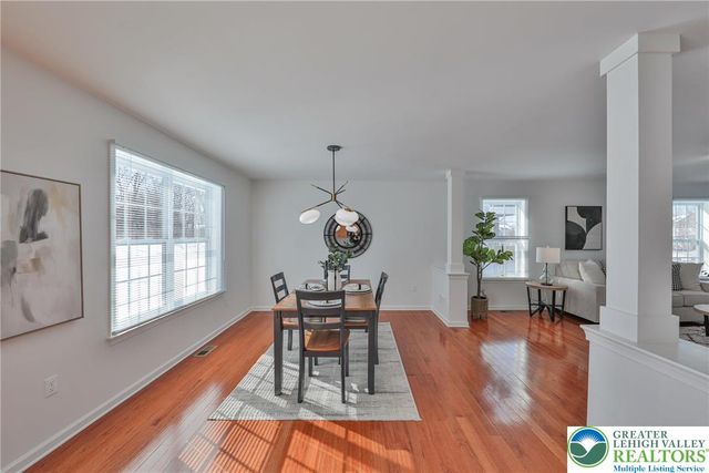 812 South Fork Drive, Forks Twp, PA 18040