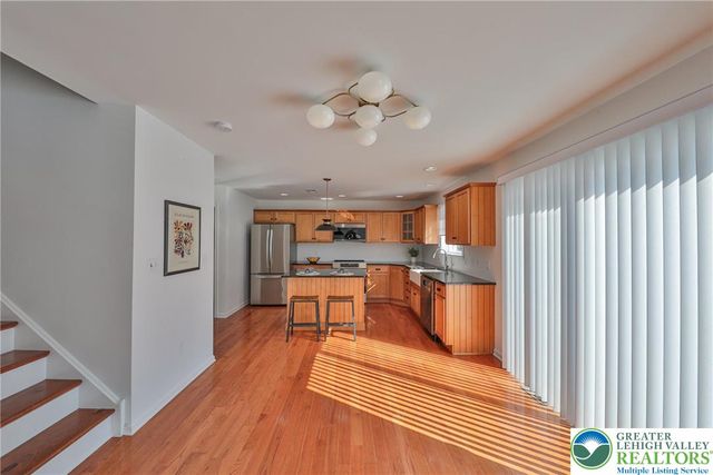 812 South Fork Drive, Forks Twp, PA 18040