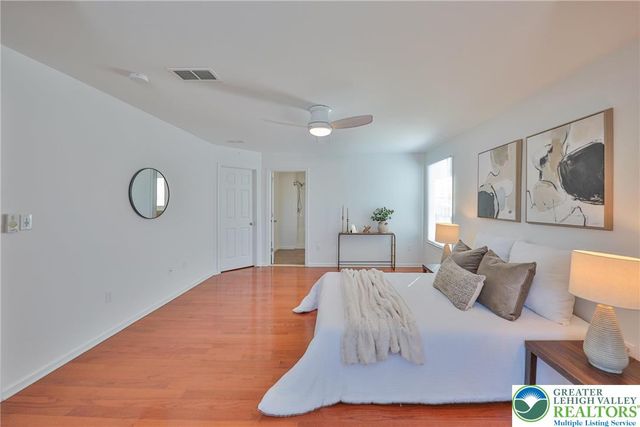 812 South Fork Drive, Forks Twp, PA 18040