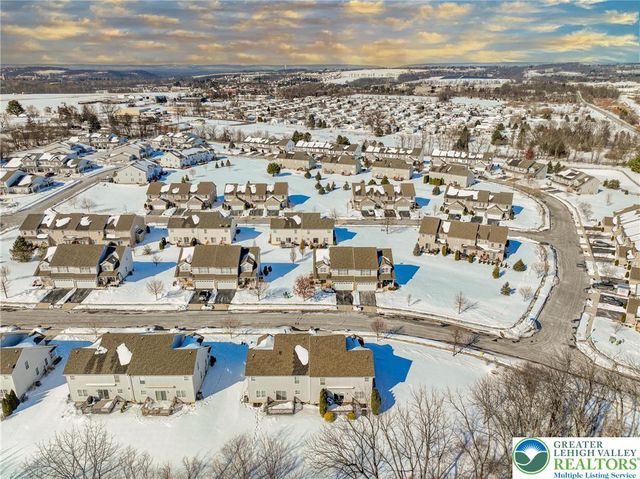 812 South Fork Drive, Forks Twp, PA 18040