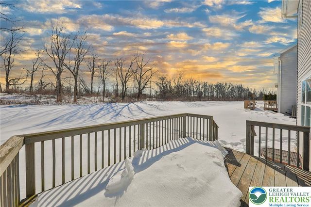 812 South Fork Drive, Forks Twp, PA 18040