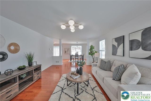 812 South Fork Drive, Forks Twp, PA 18040