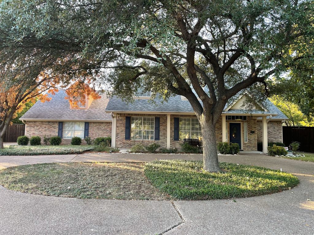 17409 Cathys Place, Dallas, TX 75252