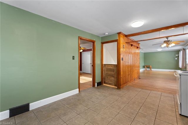 4150 High Point Road, Winston-salem, NC 27107